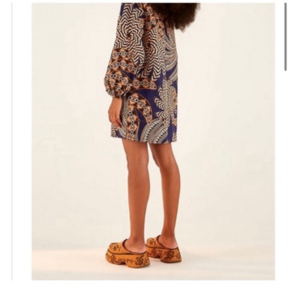 Farm Rio Yawanawa Vanahu Mini Dress Women’s Size M Balloon Sleeves Banana Print - Picture 2 of 8